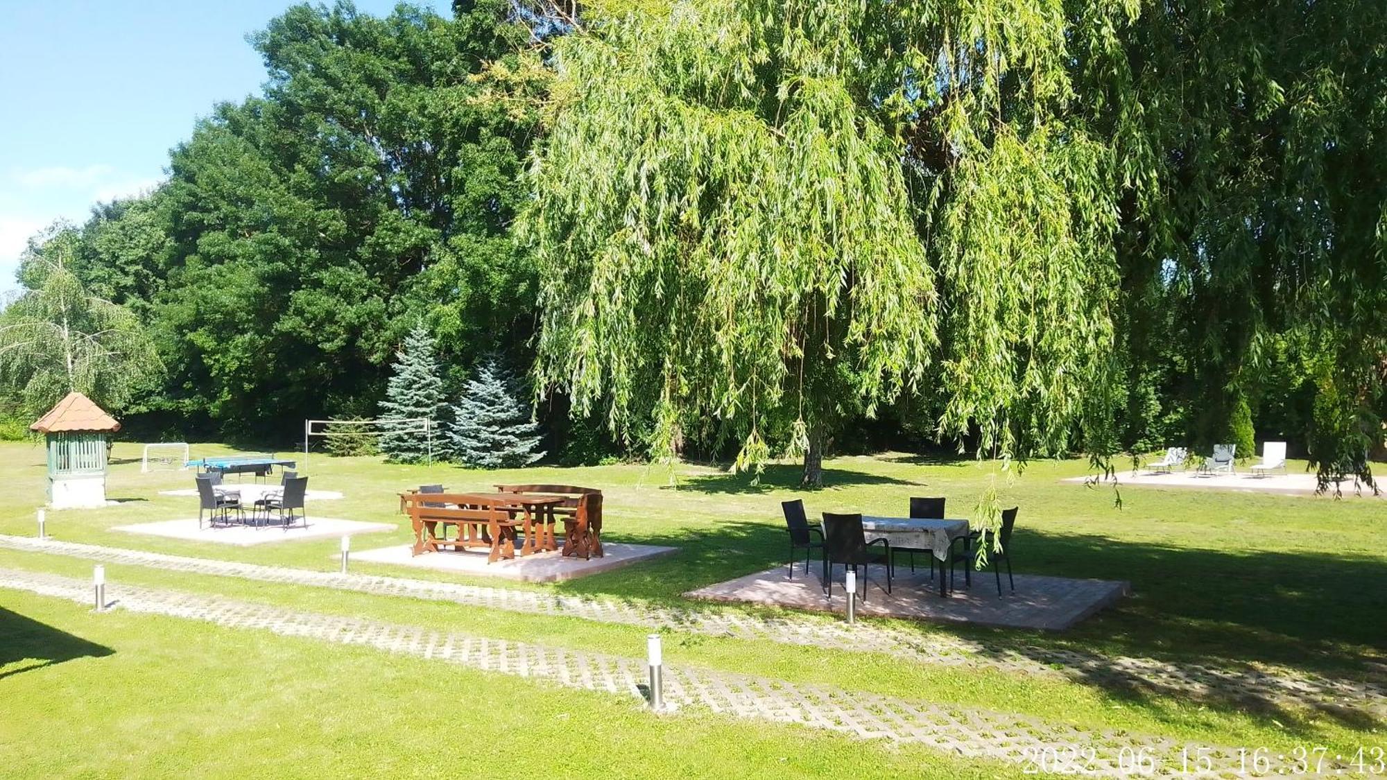 Almafas Vendeghaz Orseg Villa Kerkakutas Exterior foto